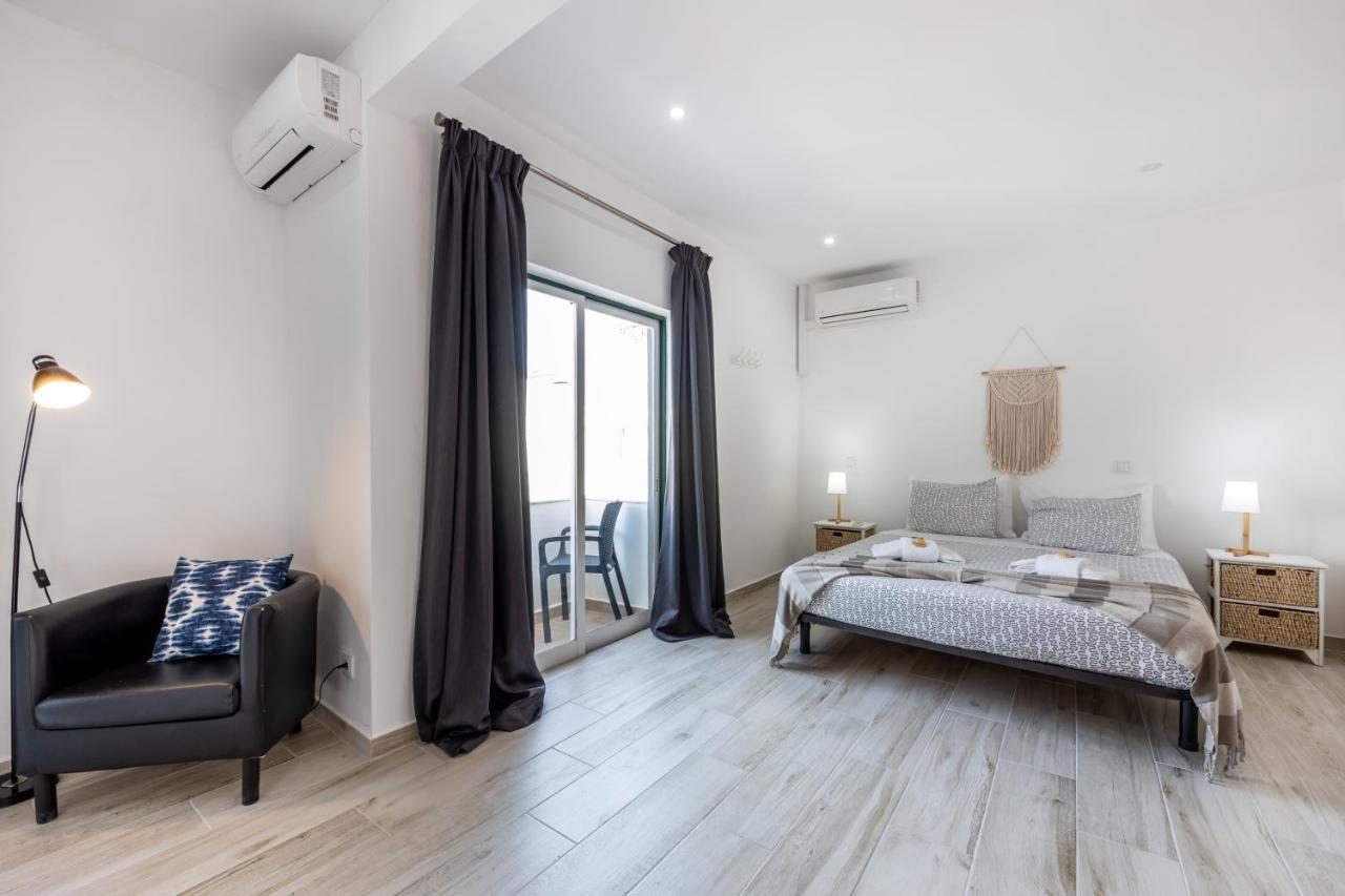 3 Marias Guest House B&B Lagos Exterior foto